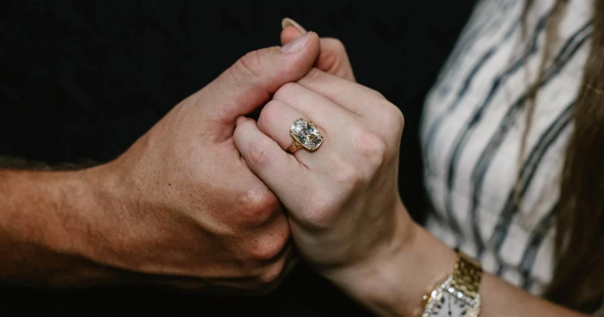 Engagements & Money: Lessons from Taylor and Travis’s Engagement